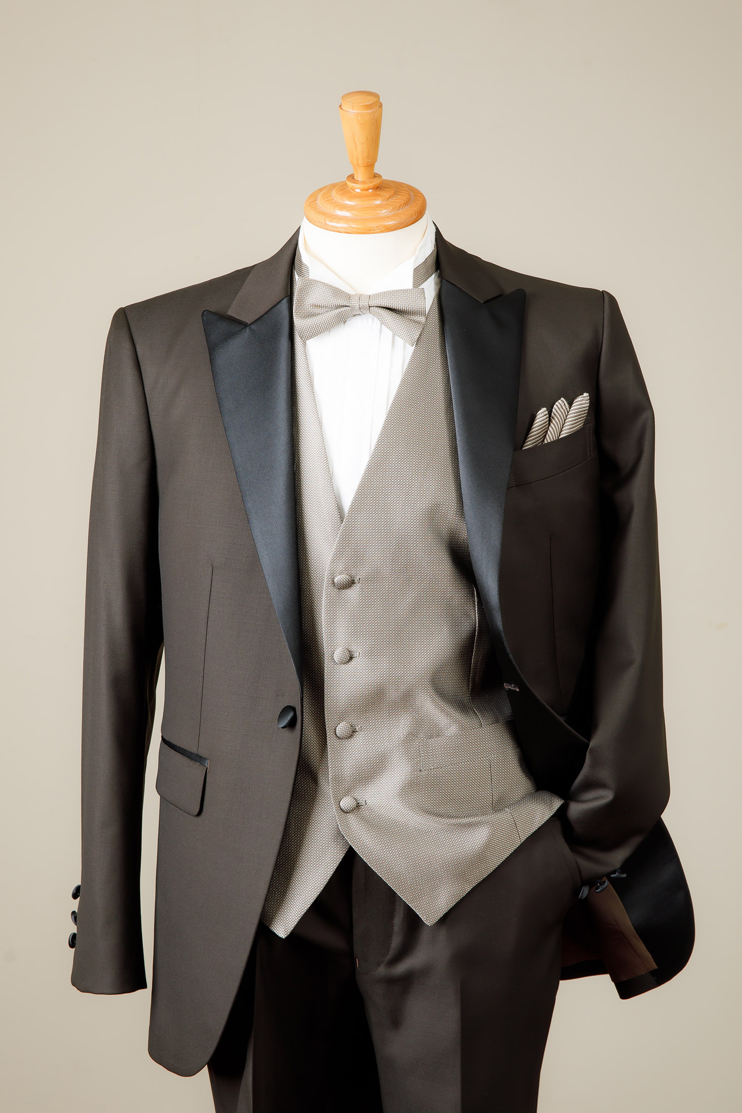 ショートタキシード　ブラック　レンタル